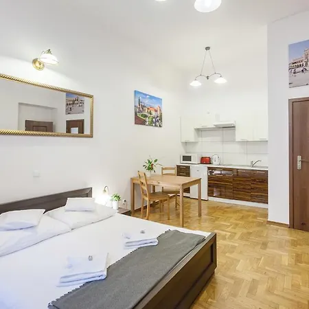 Aparthotel K22 Bonerowska 8 מלון דירות