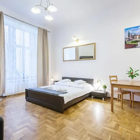 Aparthotel K22 Bonerowska 8 מלון דירות 3*