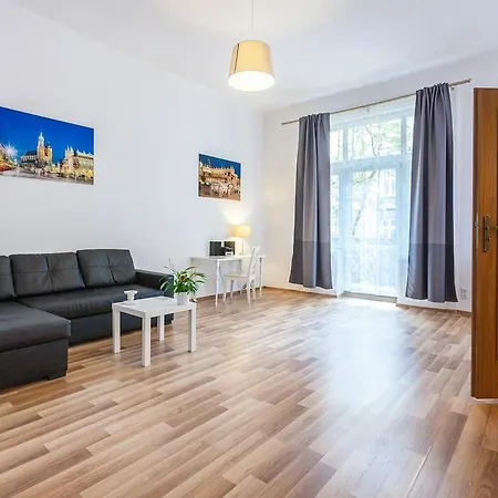 Aparthotel K22 Bonerowska 8 מלון דירות 3*
